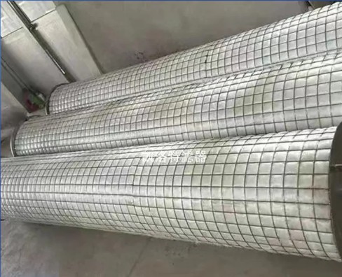 纤维捕集器滤芯材料创新：高性能复合材料推动过滤行业变革
